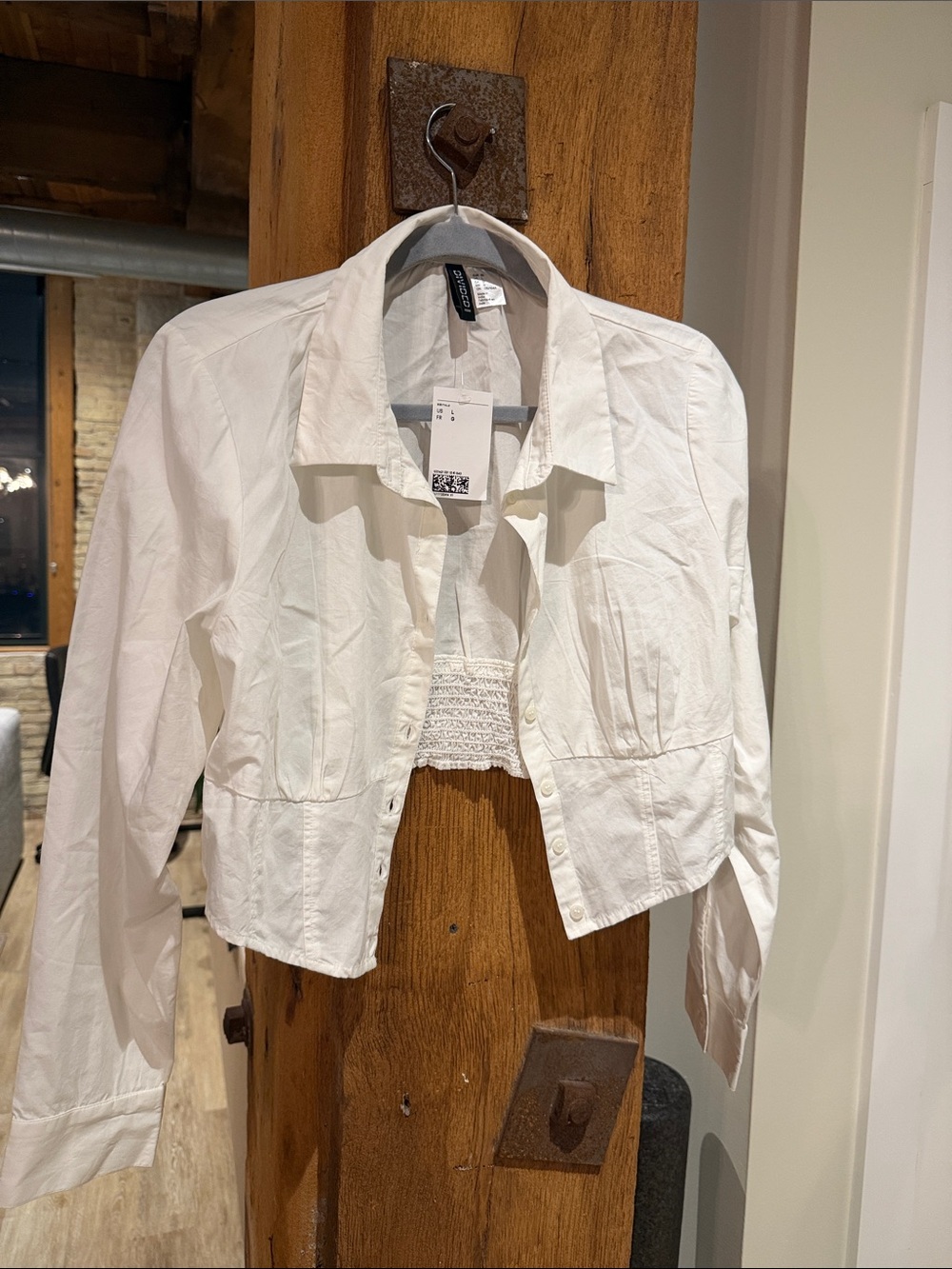 Divided White Cropped Button-Front Collared Top